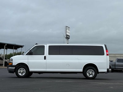 2024 Chevrolet Express Passenger 3500 1LT
