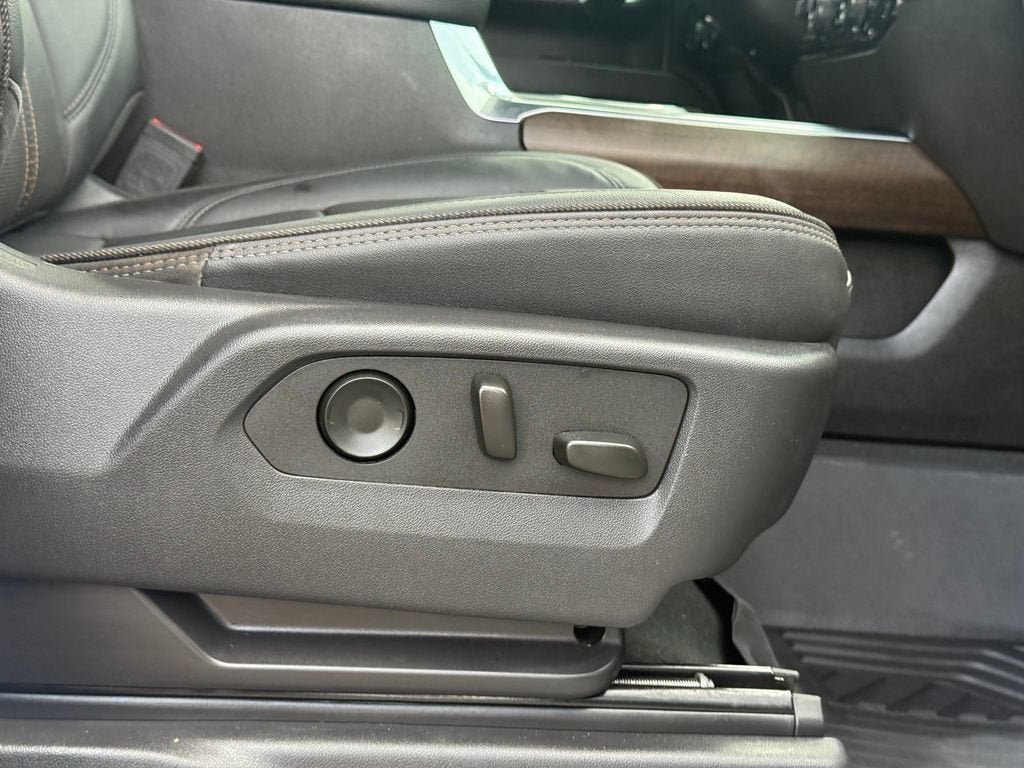 2025 Chevrolet Silverado 3500 HD High Country DRW
