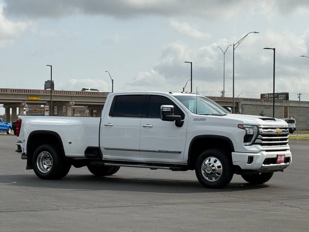 2025 Chevrolet Silverado 3500 HD High Country DRW