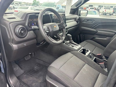 2023 Chevrolet Colorado WT