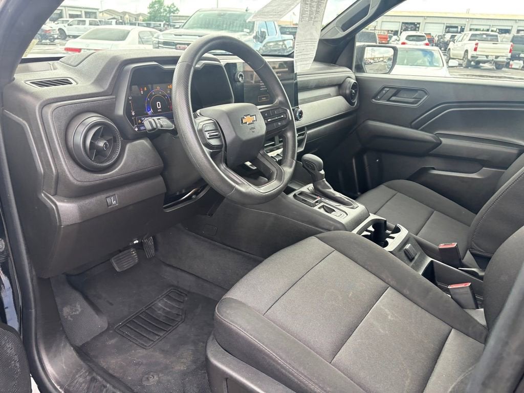 2023 Chevrolet Colorado WT