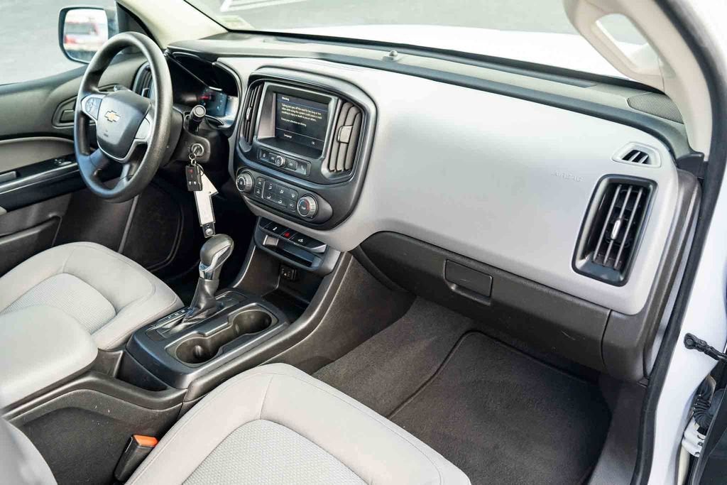 2022 Chevrolet Colorado WT