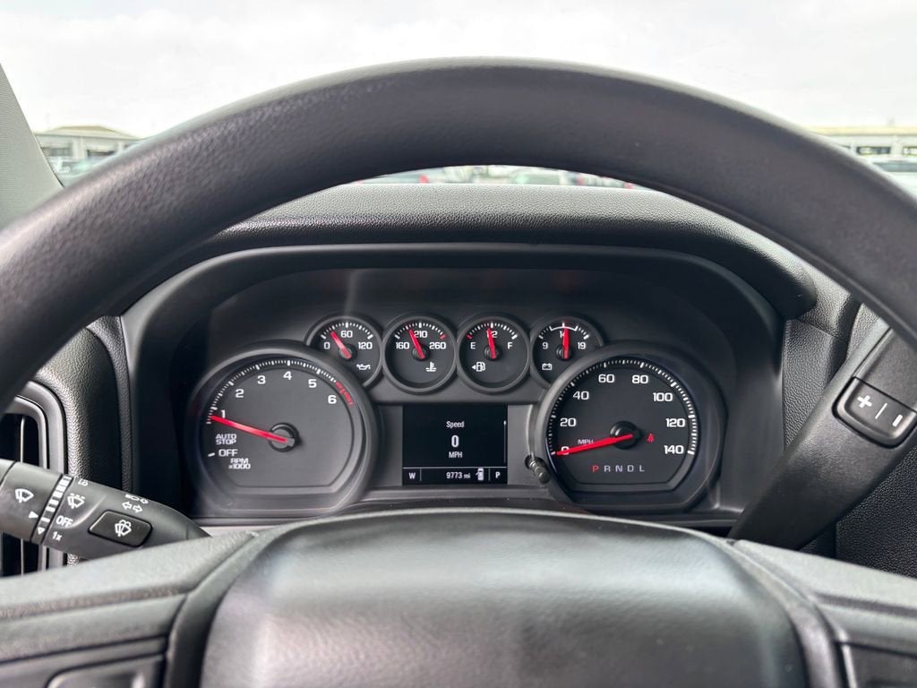 2025 Chevrolet Silverado 1500 Custom