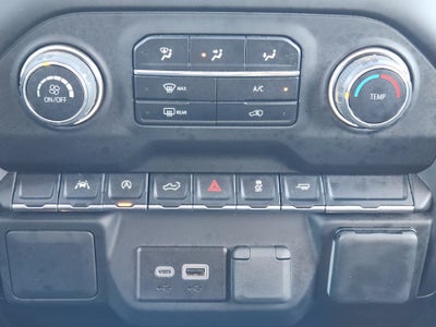 2024 Chevrolet Silverado 1500 Custom