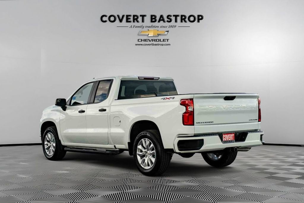 2022 Chevrolet Silverado 1500 LTD Custom