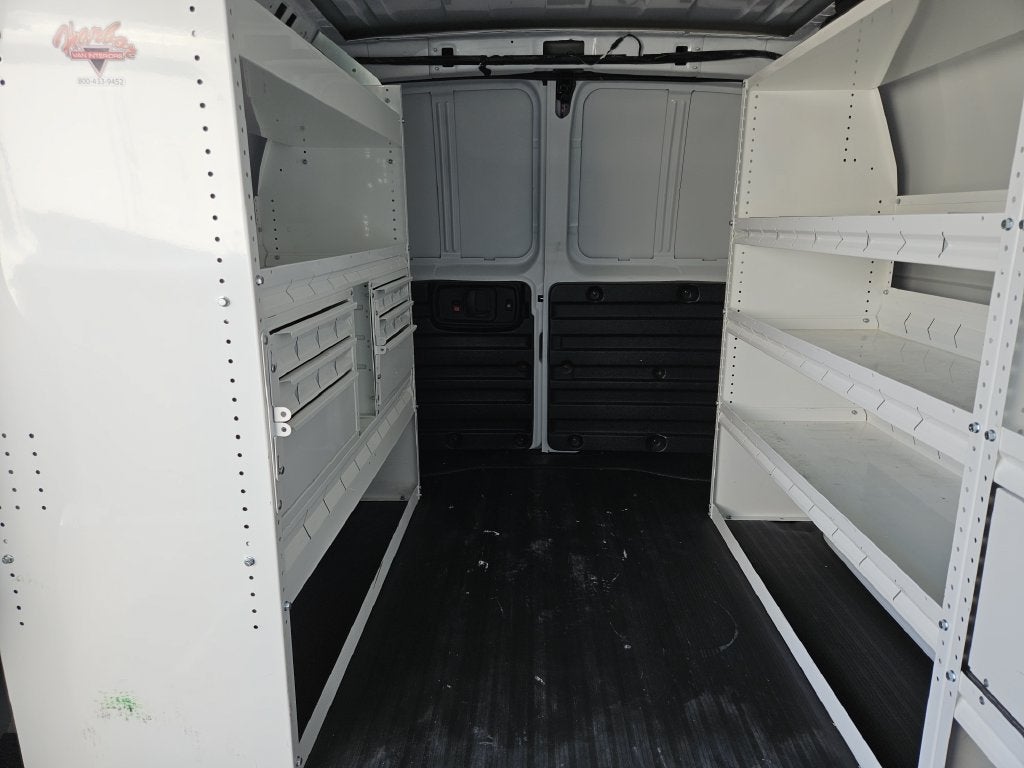 2025 Chevrolet Express Cargo WT