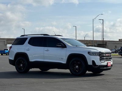 2023 GMC Acadia AT4