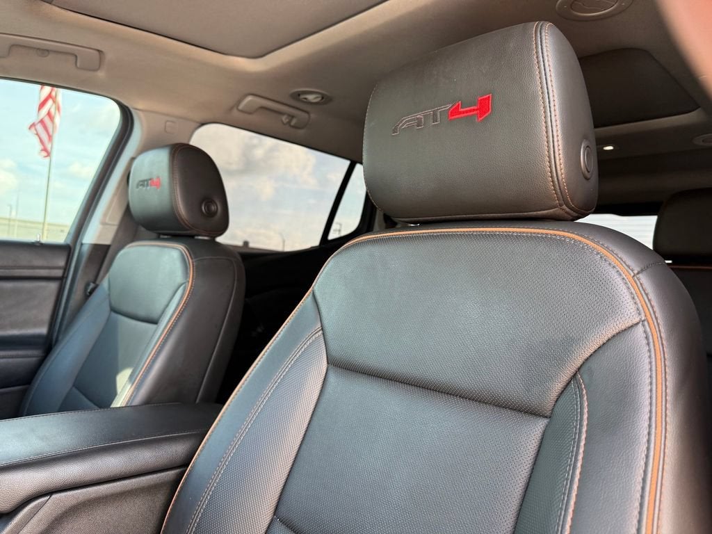 2023 GMC Acadia AT4