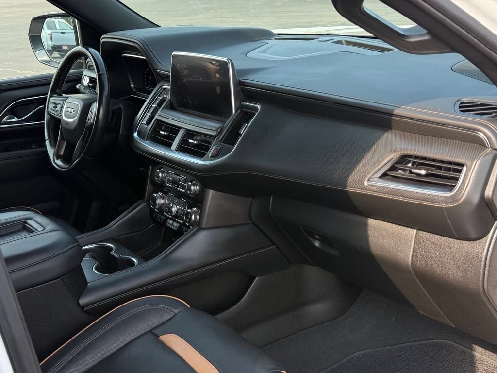 2023 GMC Yukon AT4