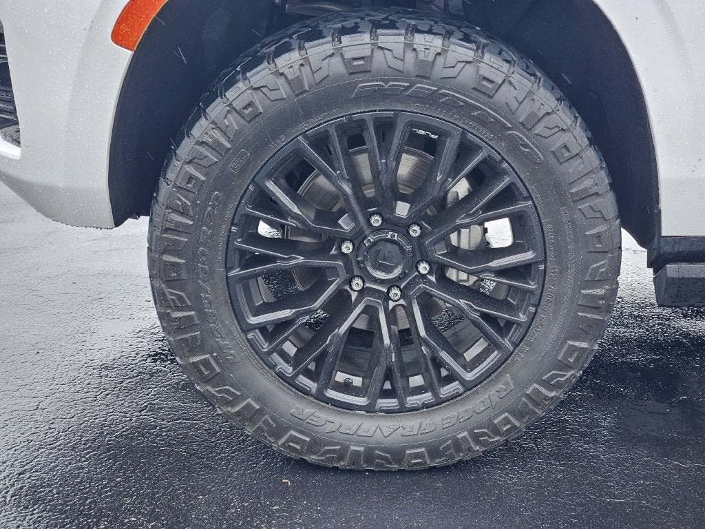 2023 GMC Yukon AT4