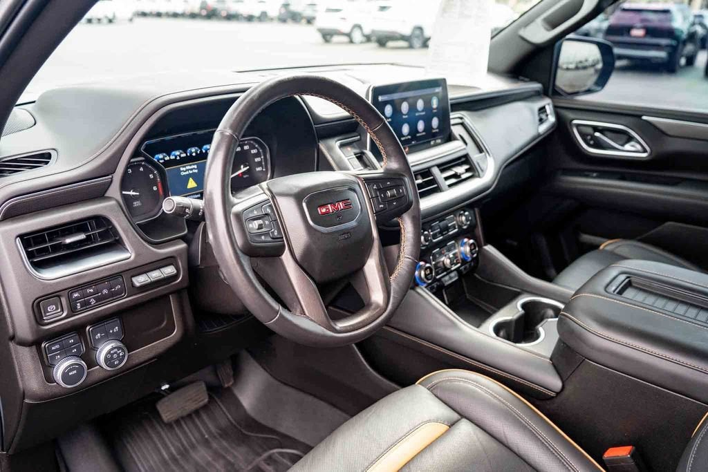 2021 GMC Yukon XL AT4