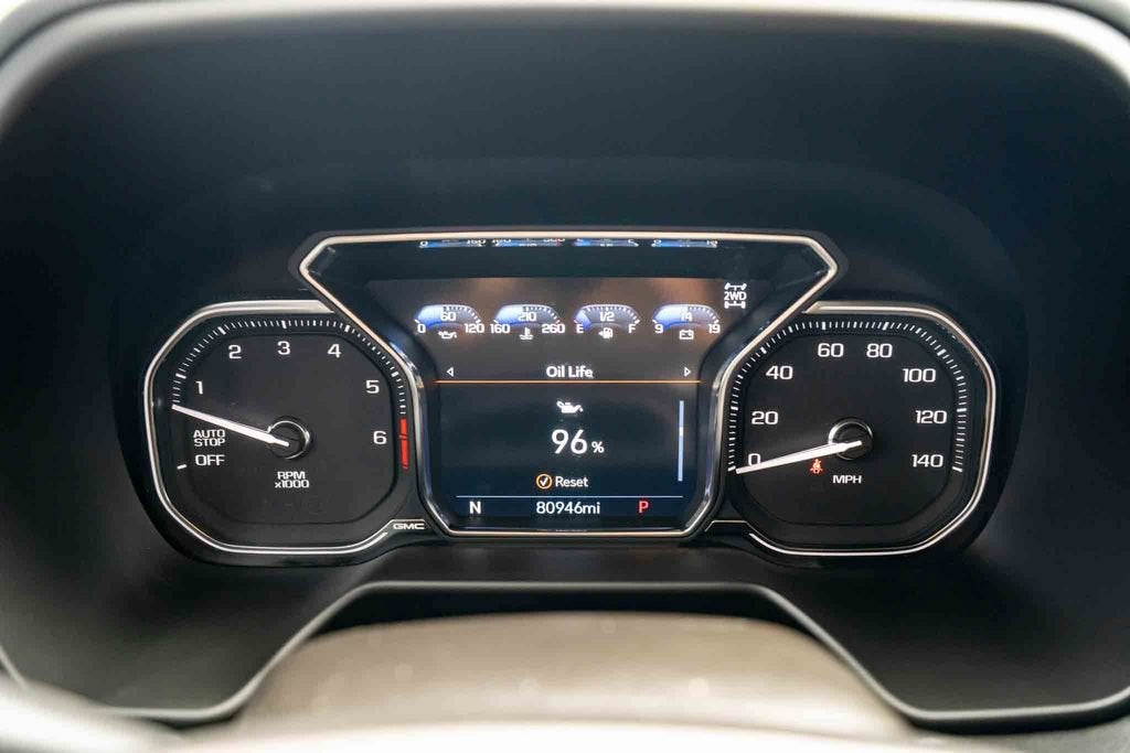 2021 GMC Yukon XL AT4