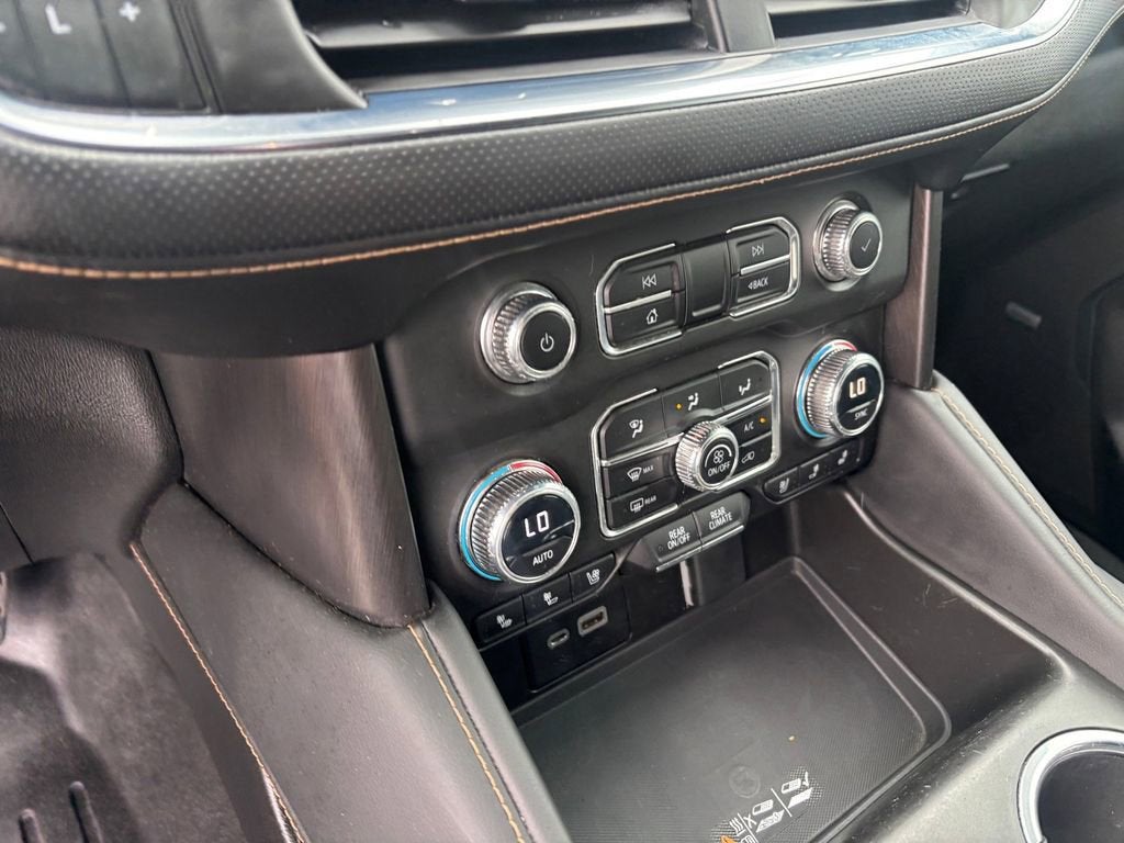 2023 GMC Yukon XL AT4