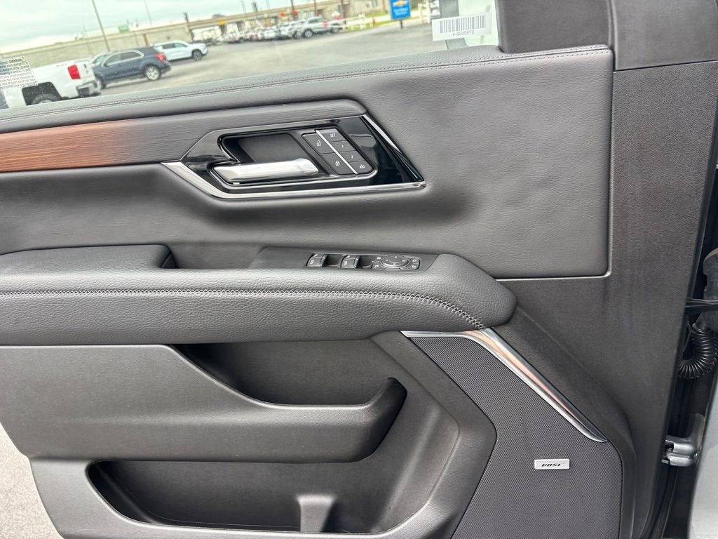 2025 GMC Yukon XL Denali