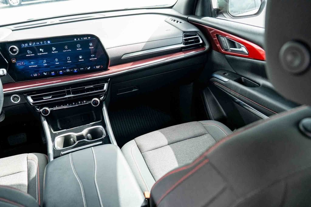 2024 Chevrolet Traverse Z71