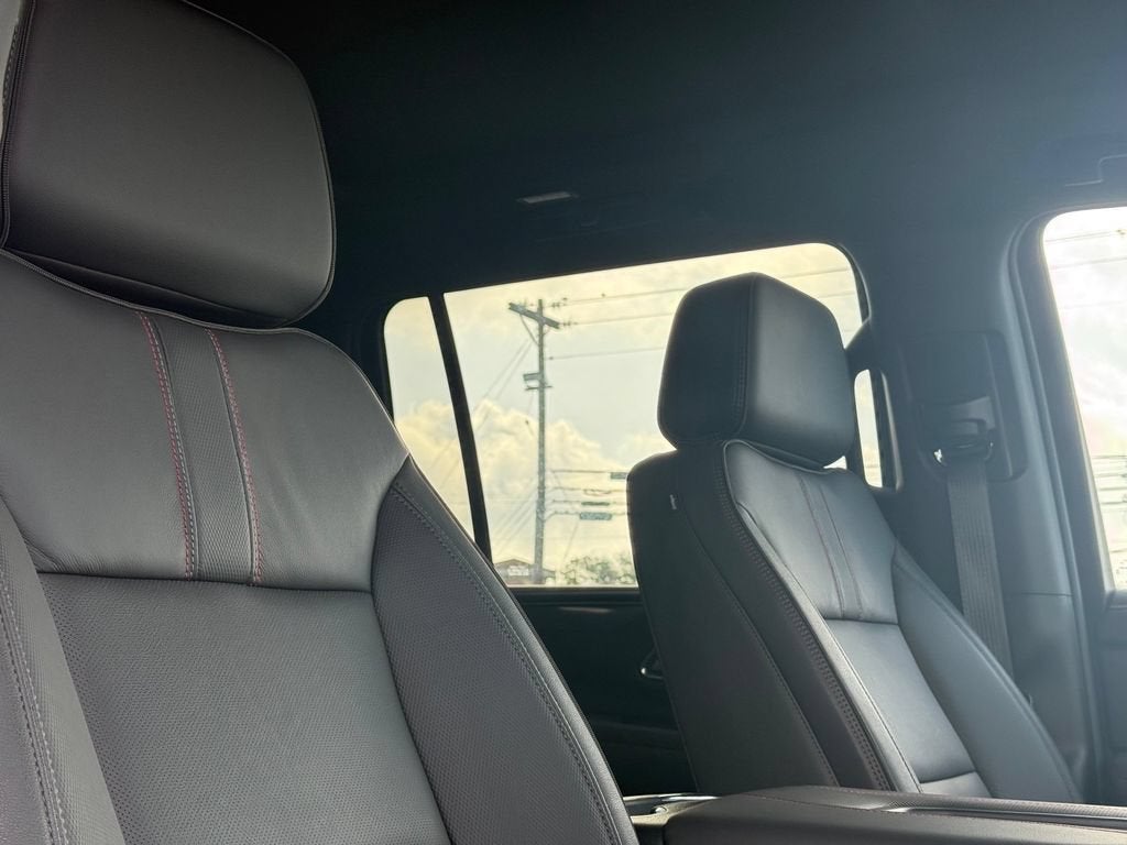 2024 Chevrolet Suburban RST