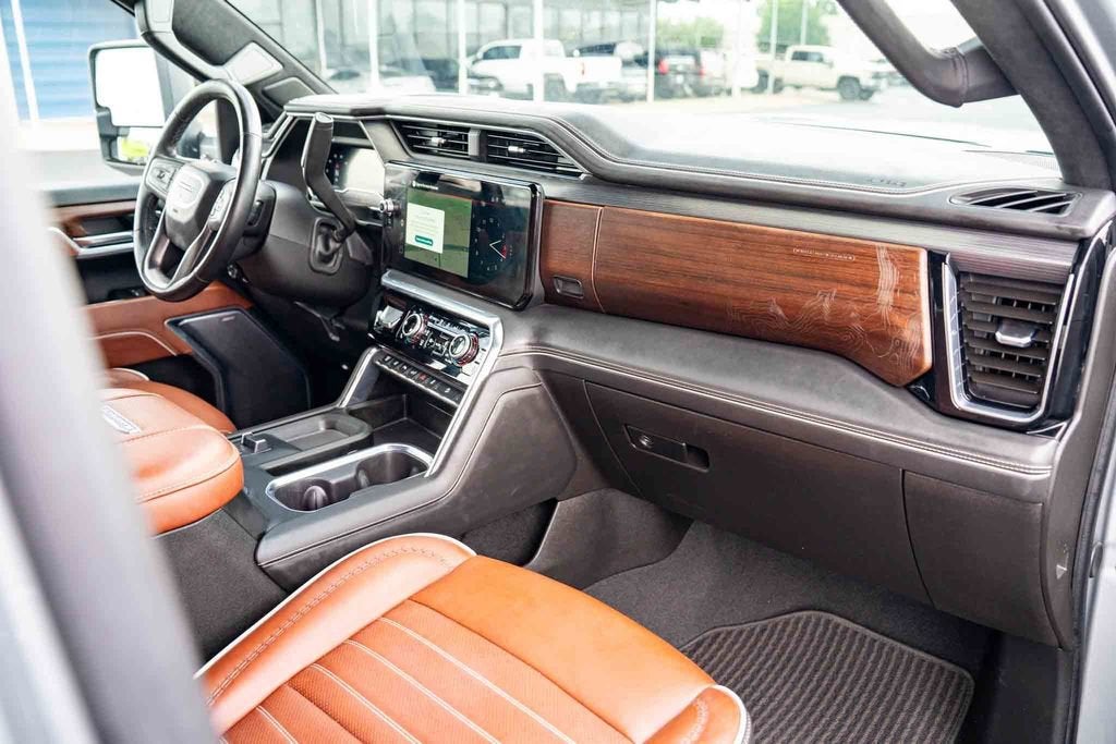 2025 GMC Sierra 2500 HD Denali Ultimate