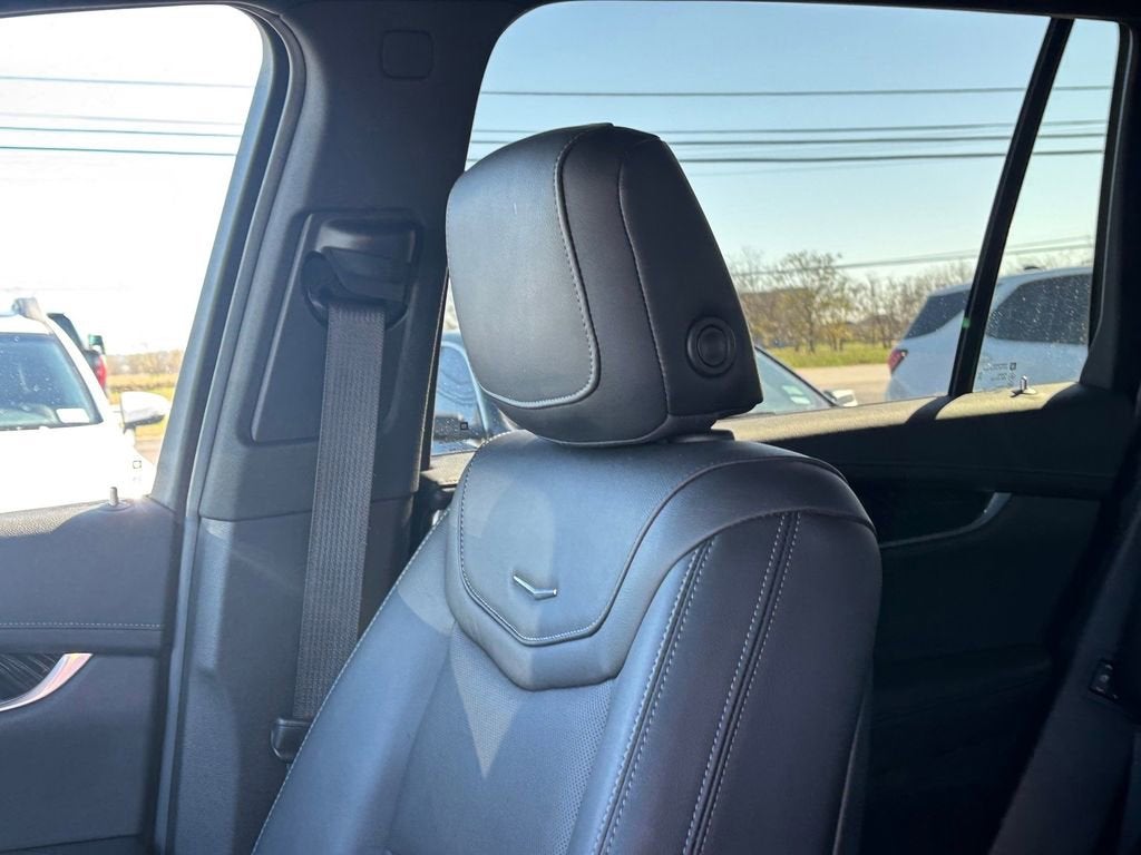 2023 Cadillac XT6 Premium Luxury