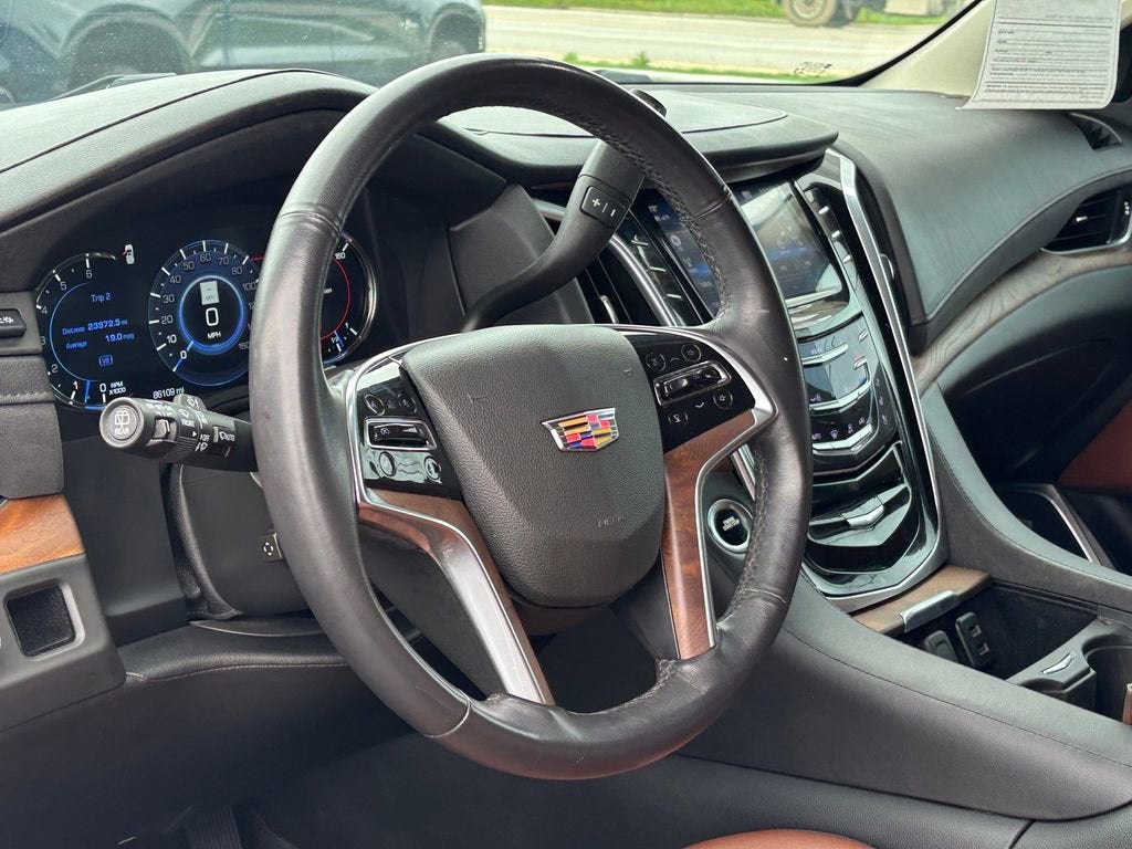 2020 Cadillac Escalade Luxury