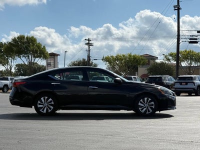 2024 Nissan Altima S FWD
