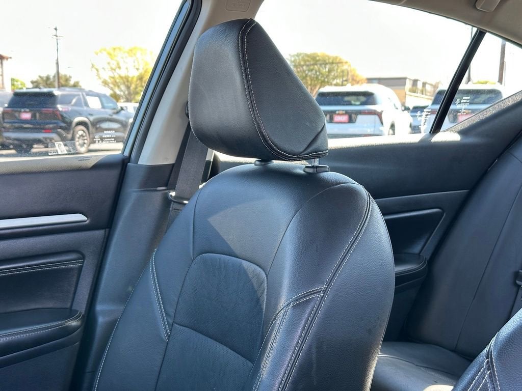 2023 Nissan Altima SL FWD