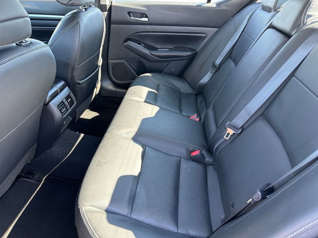 2023 Nissan Altima SL FWD