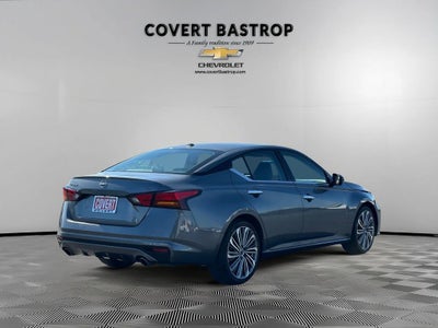 2023 Nissan Altima SL FWD