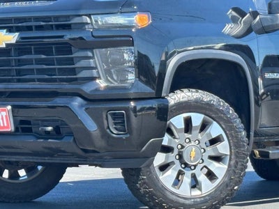 2024 Chevrolet Silverado 2500 HD Custom