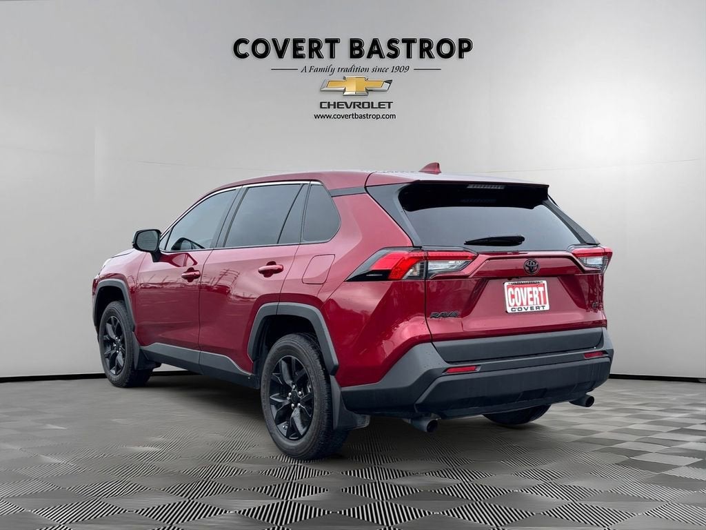 2024 Toyota RAV4 LE