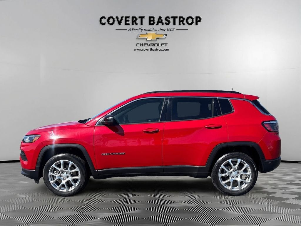 2024 Jeep Compass Latitude Lux FWD