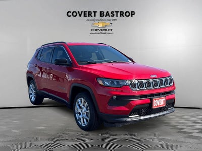 2024 Jeep Compass Latitude Lux FWD