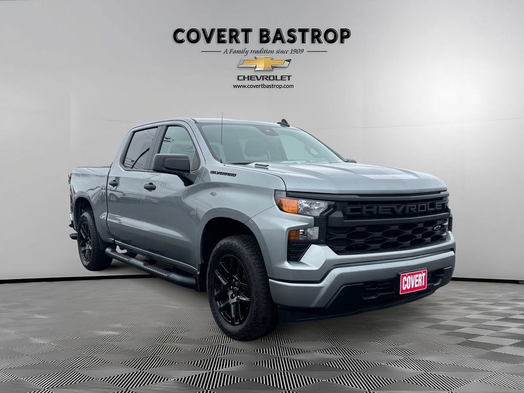 2025 Chevrolet Silverado 1500 Custom