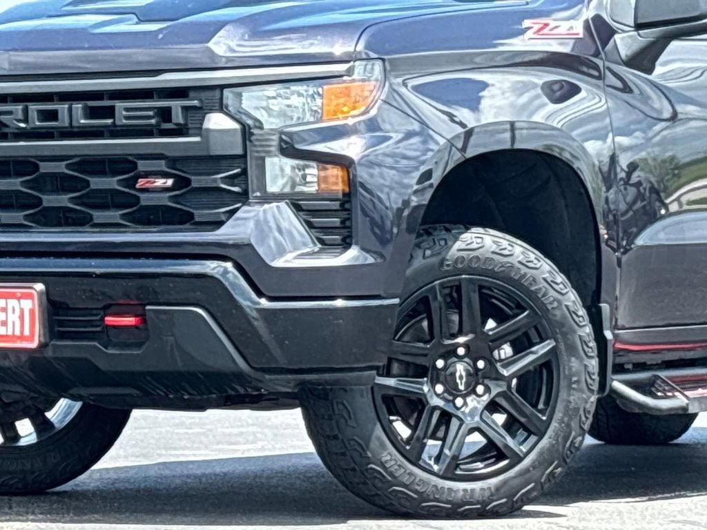 2023 Chevrolet Silverado 1500 Custom Trail Boss