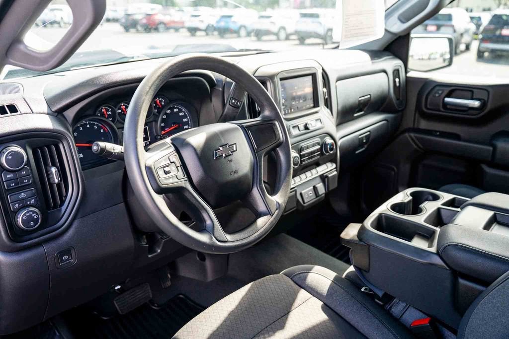 2023 Chevrolet Silverado 1500 Custom Trail Boss