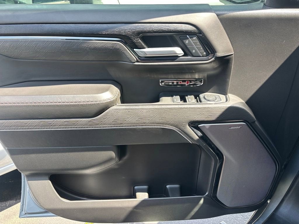 2024 GMC Sierra 1500 AT4X