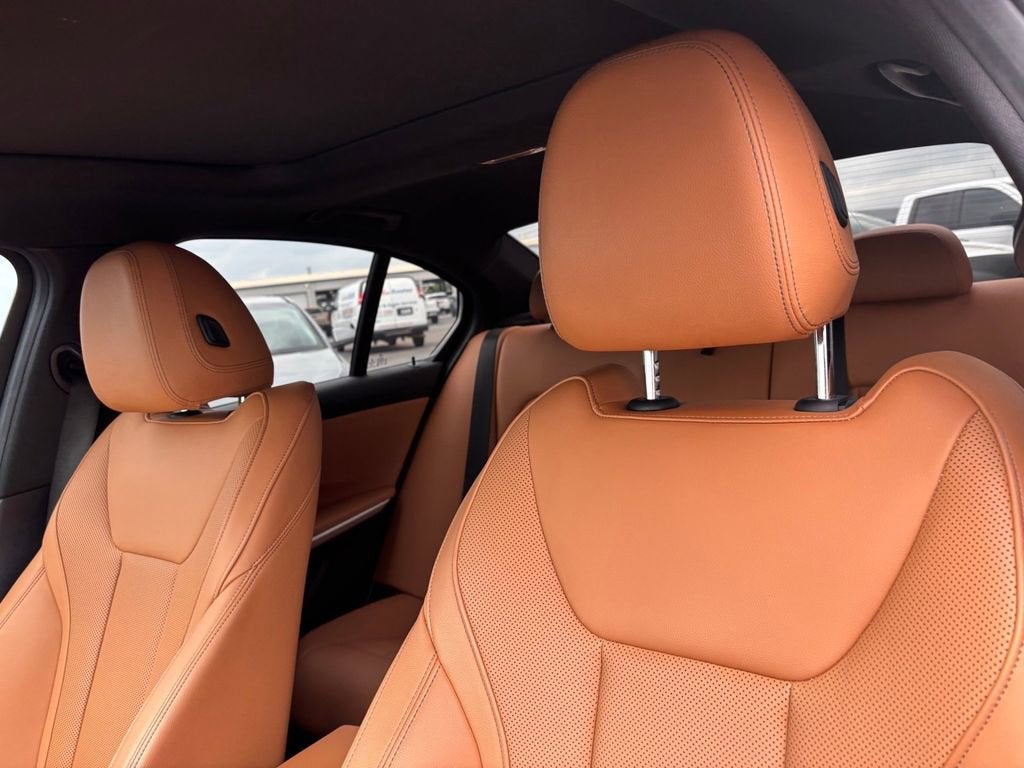 2023 BMW 330i 330i