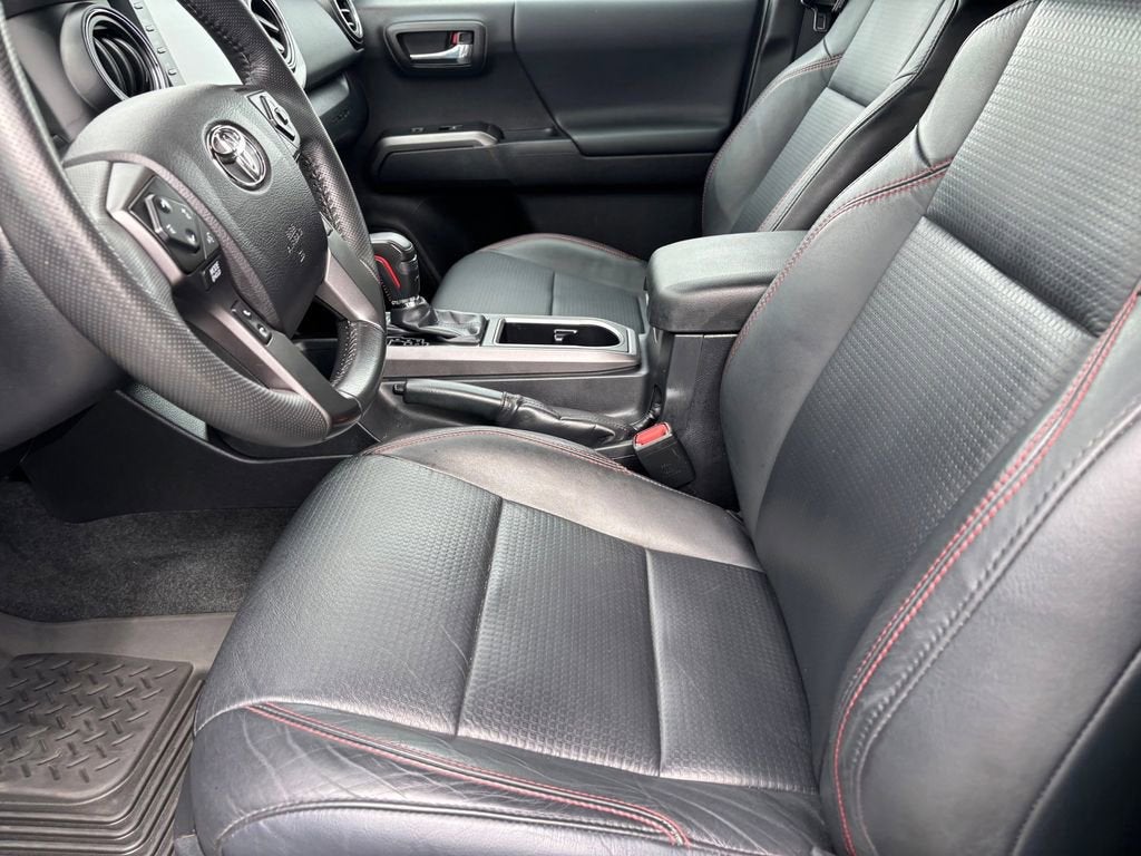 2022 Toyota Tacoma TRD Pro V6