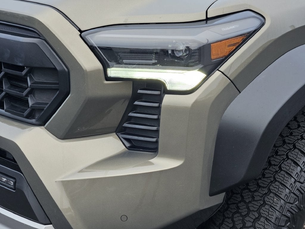 2025 Toyota Tacoma 4WD TRD Sport Hybrid