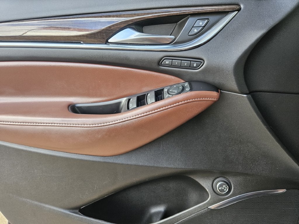 2020 Buick Enclave Avenir