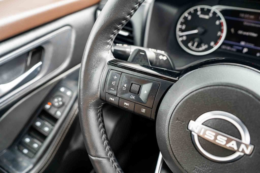 2023 Nissan Rogue SV FWD