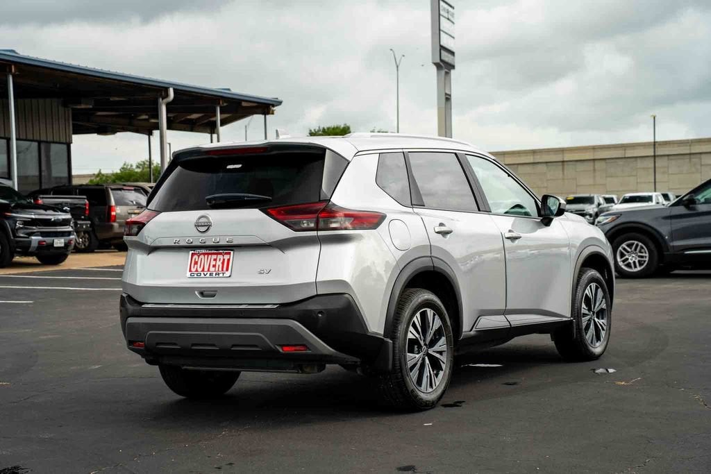 2023 Nissan Rogue SV FWD