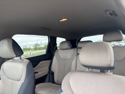 2022 Hyundai Santa Fe SE