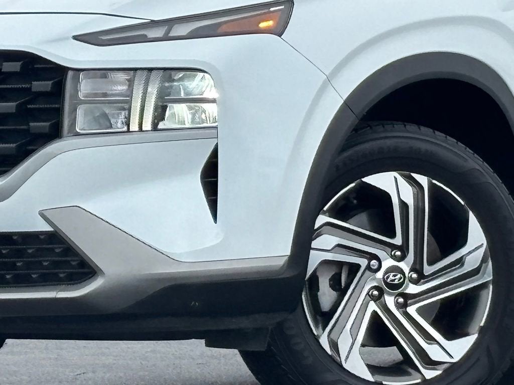 2022 Hyundai Santa Fe SE
