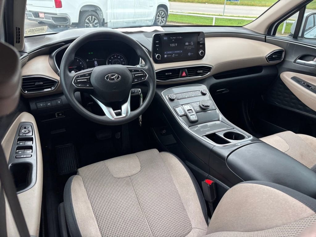 2022 Hyundai Santa Fe SE