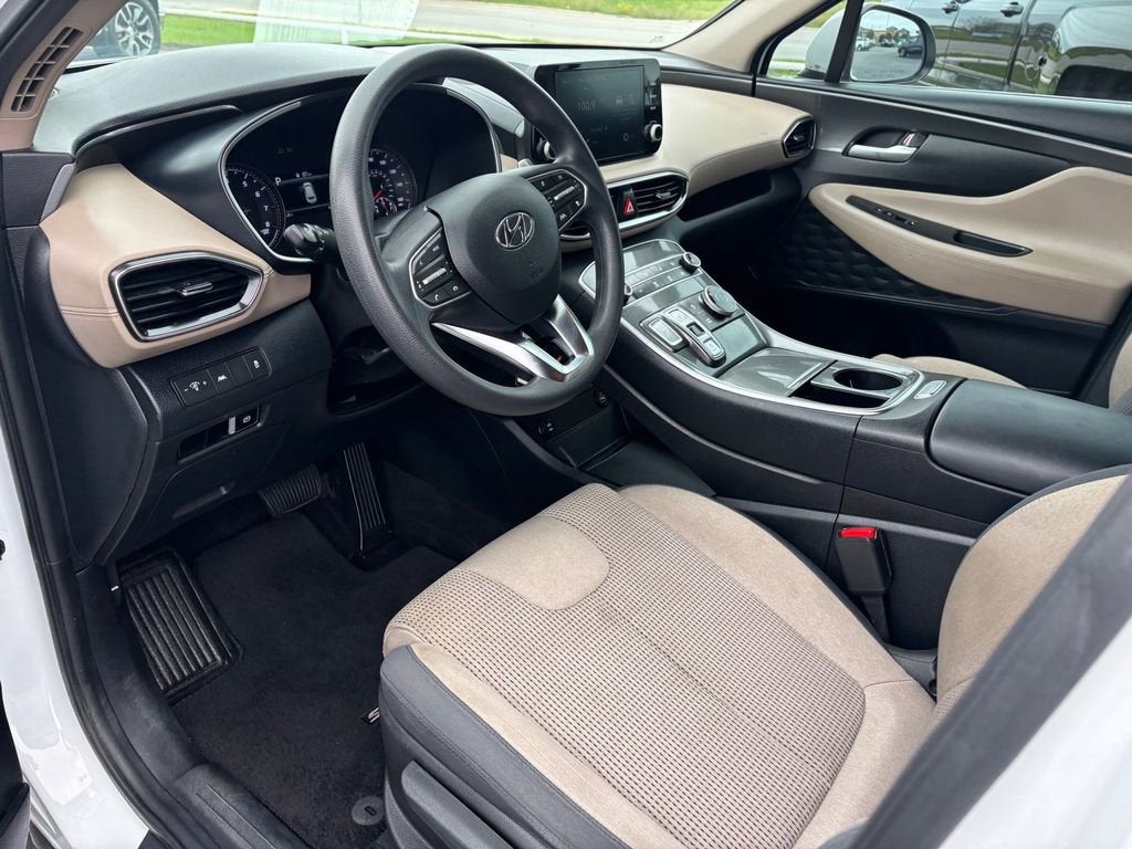 2022 Hyundai Santa Fe SE
