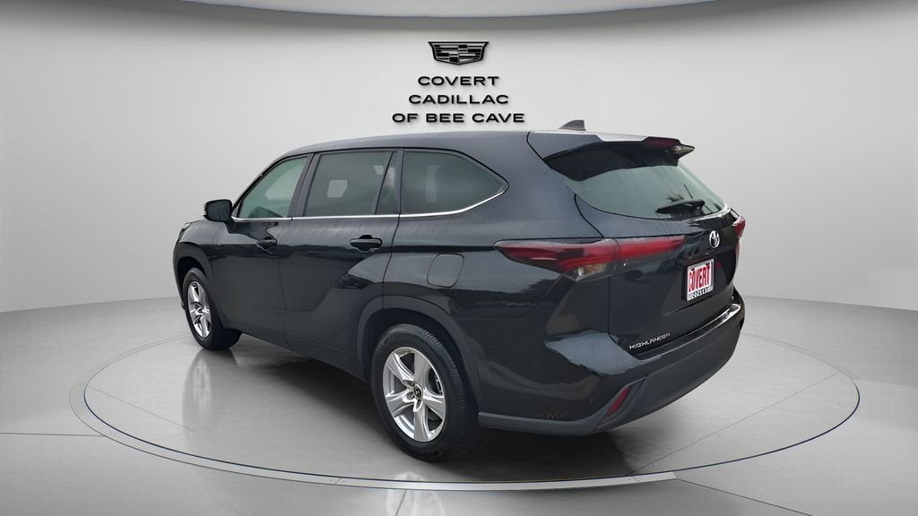 2025 Toyota Highlander LE
