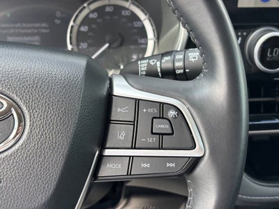 2024 Toyota Highlander XLE