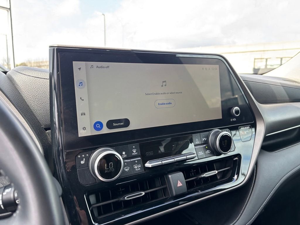2024 Toyota Highlander XLE