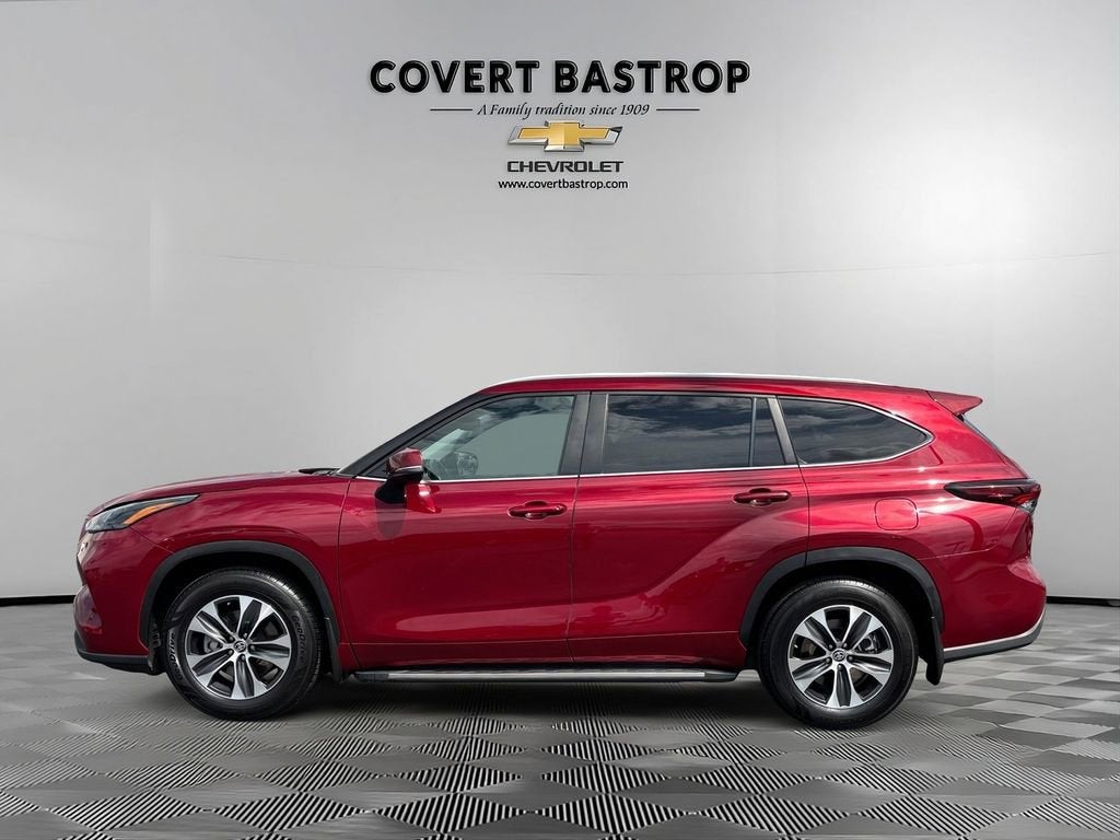 2024 Toyota Highlander XLE