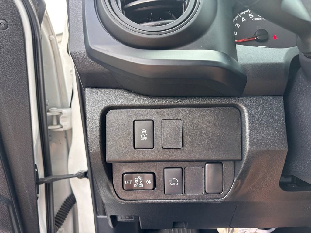 2021 Toyota Tacoma 2WD SR